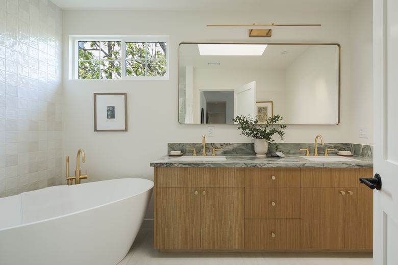 Primary bath with double vanity
